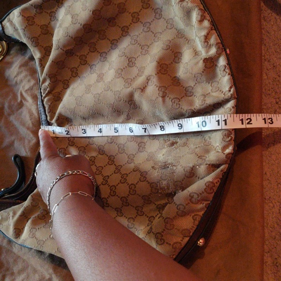 Authentic Gucci brown monogram canvas shoulder bag - Picture 13 of 15